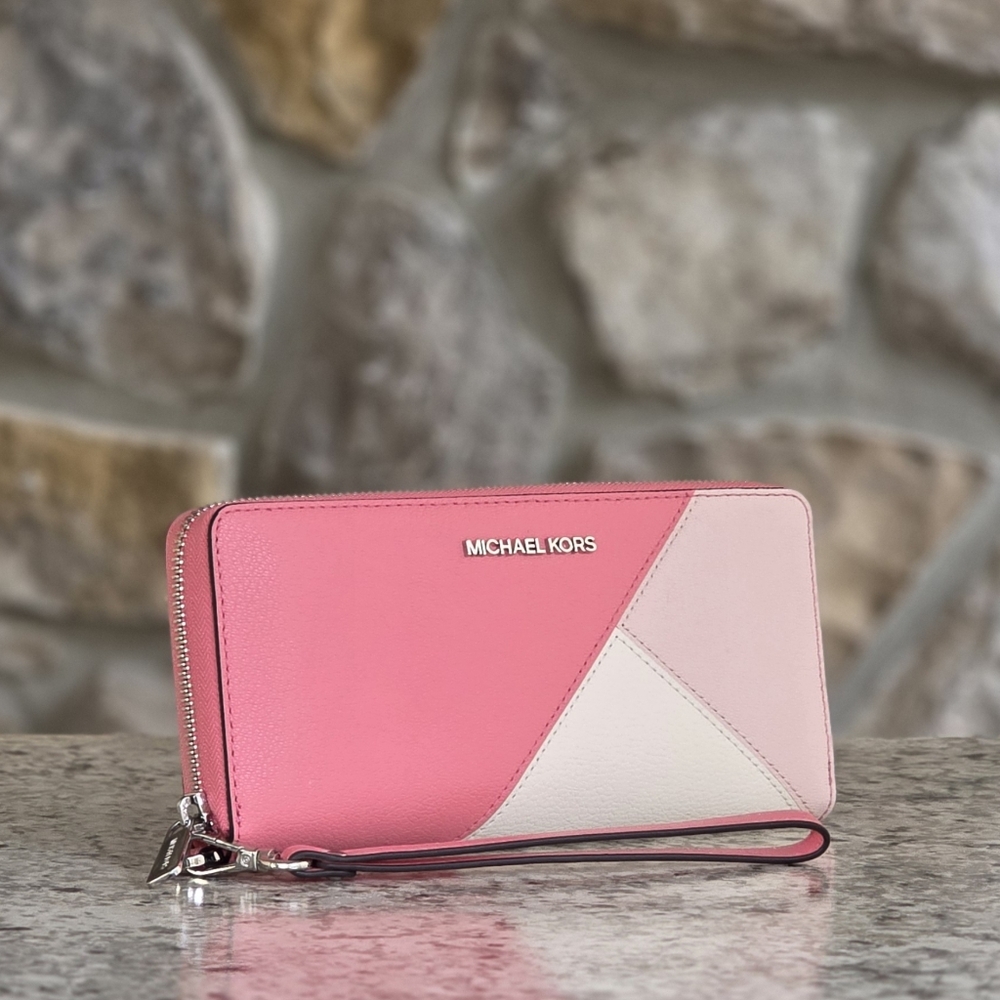 Michael Kors Jet Set Large Continental Wristlet Wallet